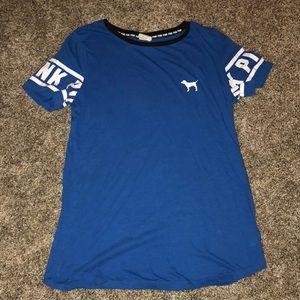 blue shortsleeve pink brand tee